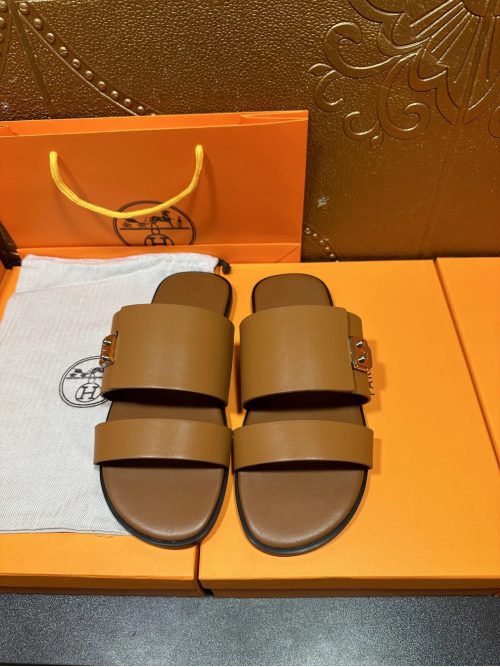 Hermes Chypre Casual Leather Sandals Brown