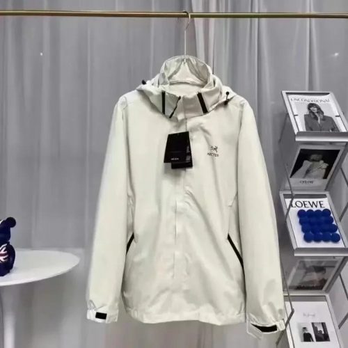Arc'teryx Beta Jacket Lightweight Windbreaker White
