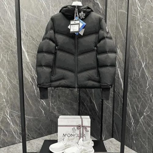 Moncler Puffer Down Jacket Black