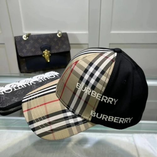 Burberry Check Panel Baseball Cap Embroidered Streetwear Hat Beige and Black
