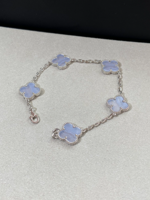 Van Cleef & Arpels VCA Vintage Alhambra dainty Bracelet Blue
