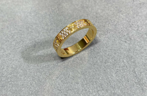 Cartier Love Ring Diamond Paved Jewelry Gold