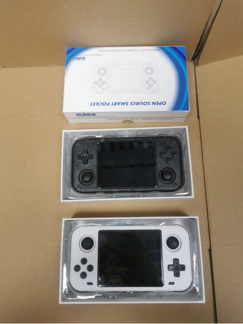 R36S Open Source Smart Pocket Retro Handheld Console Multicolor