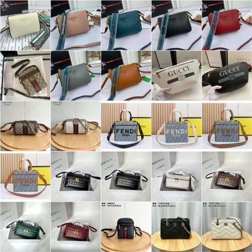 Gucci GG Supreme Crossbody Bag Classic Monogram Canvas Brown