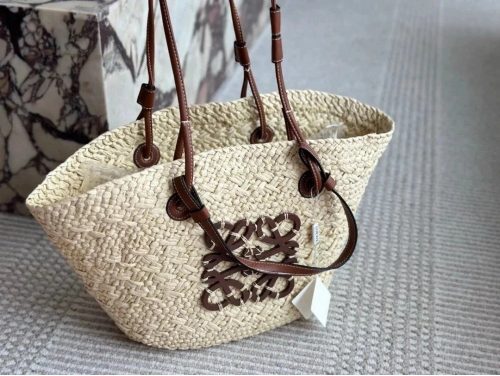 Loewe Anagram Basket Bag Woven Straw Tote Bag Beige and Brown