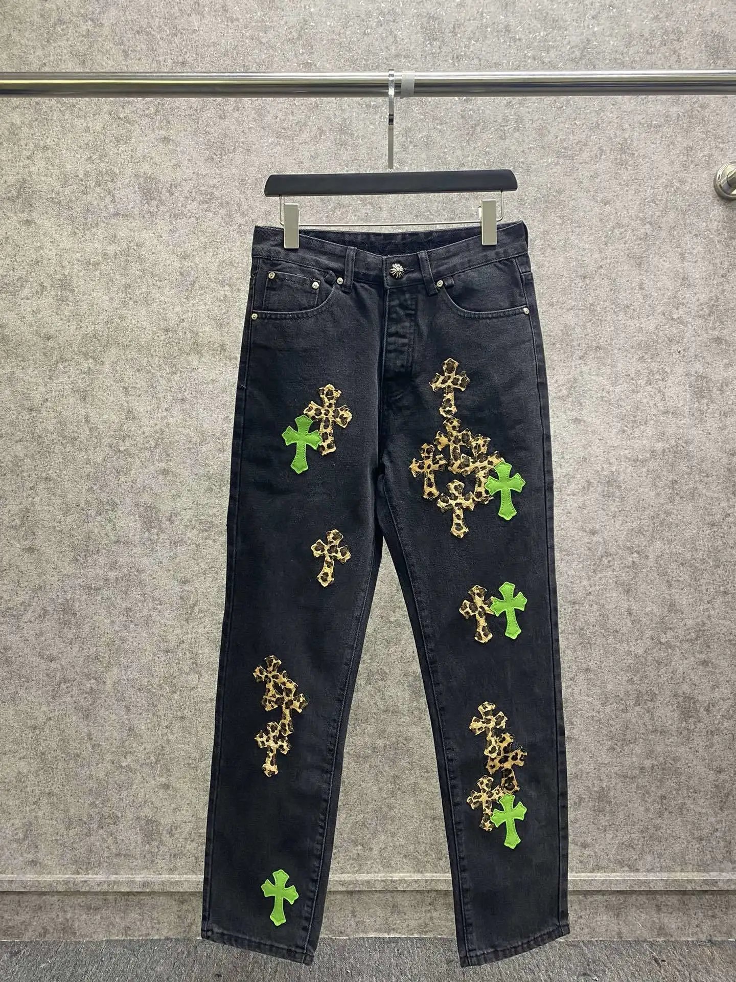 19 19