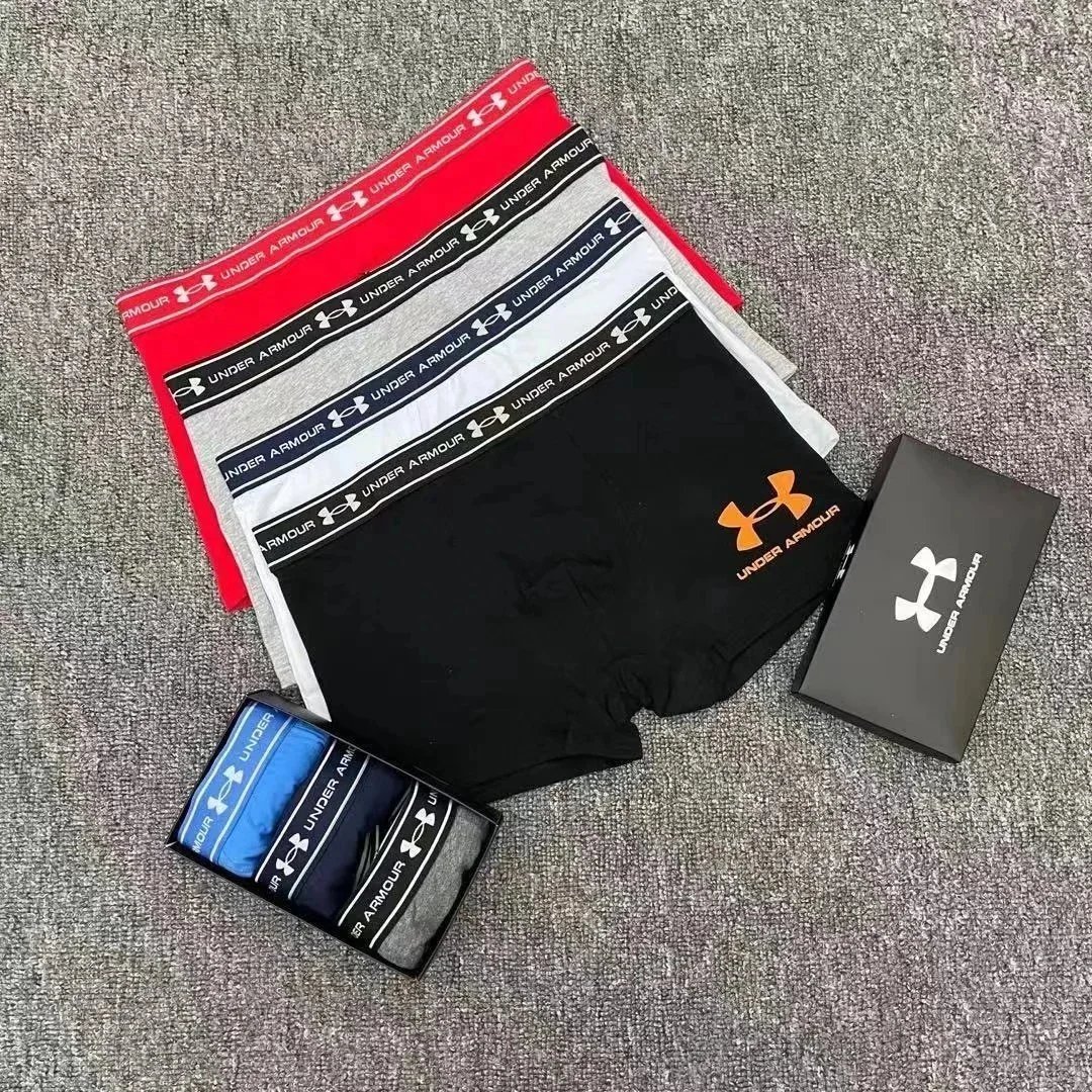 UNDER ARMOUR 四条装 UNDER ARMOUR 四条装