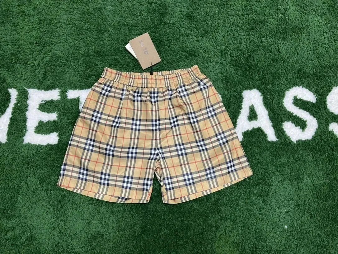 6 6