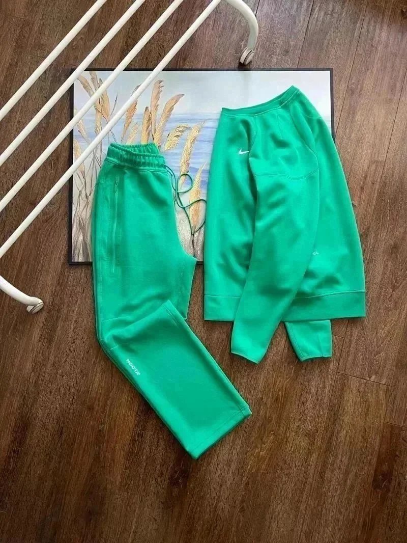 绿色套装 绿色套装