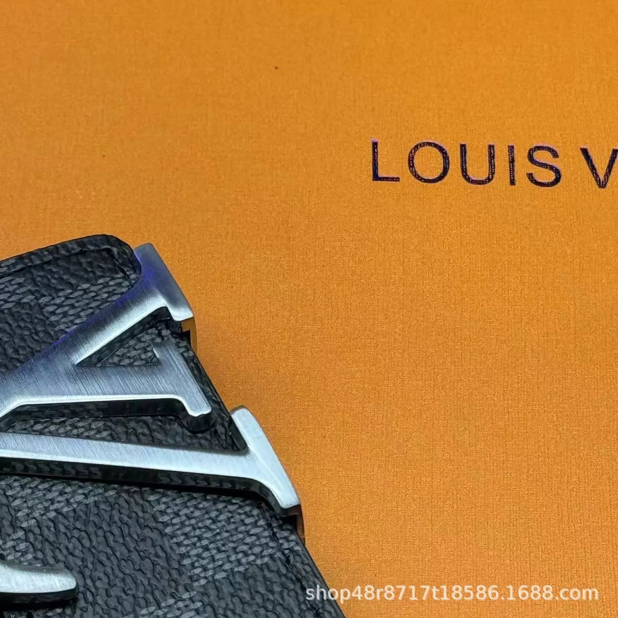 黑格 银扣 黑格 银扣