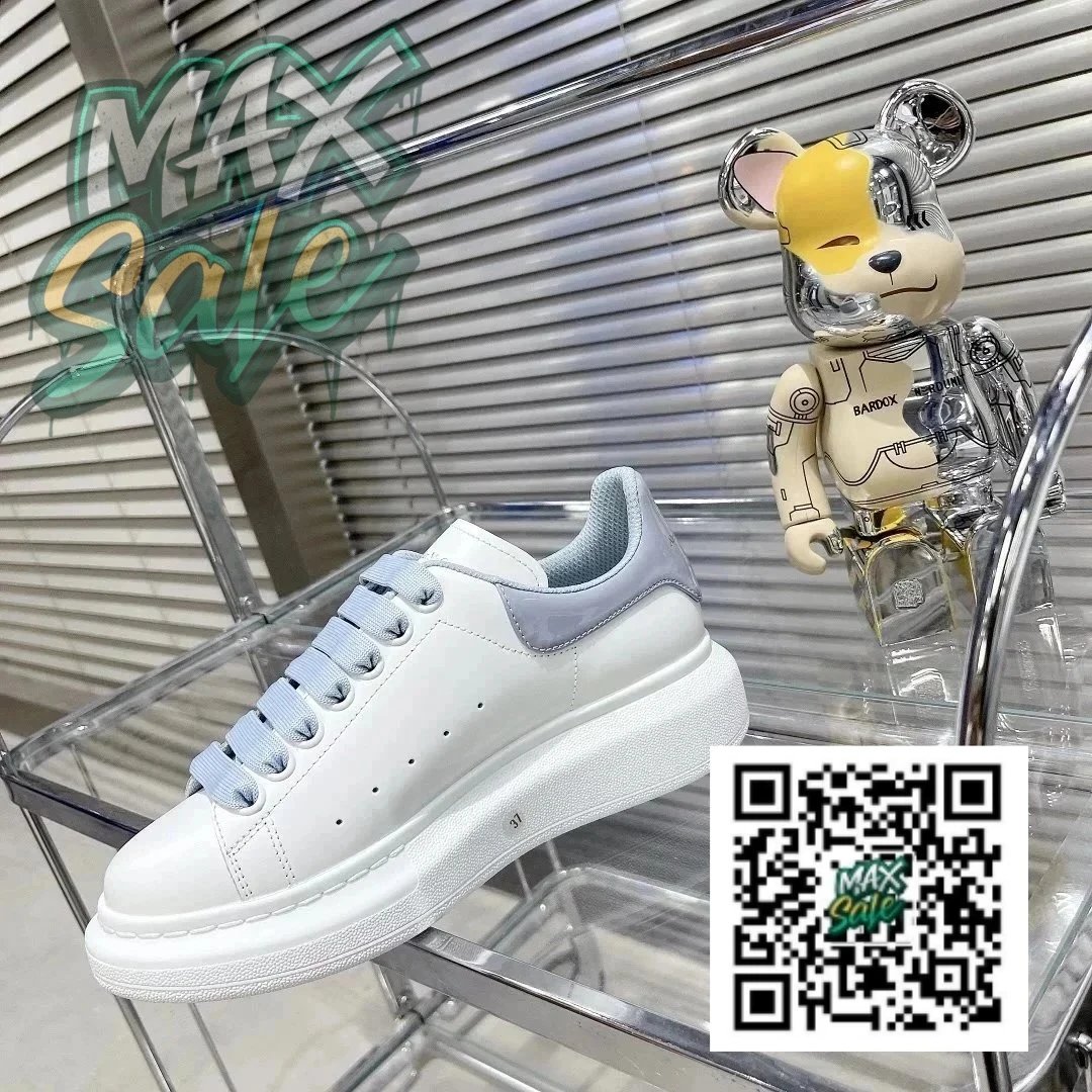 11 11