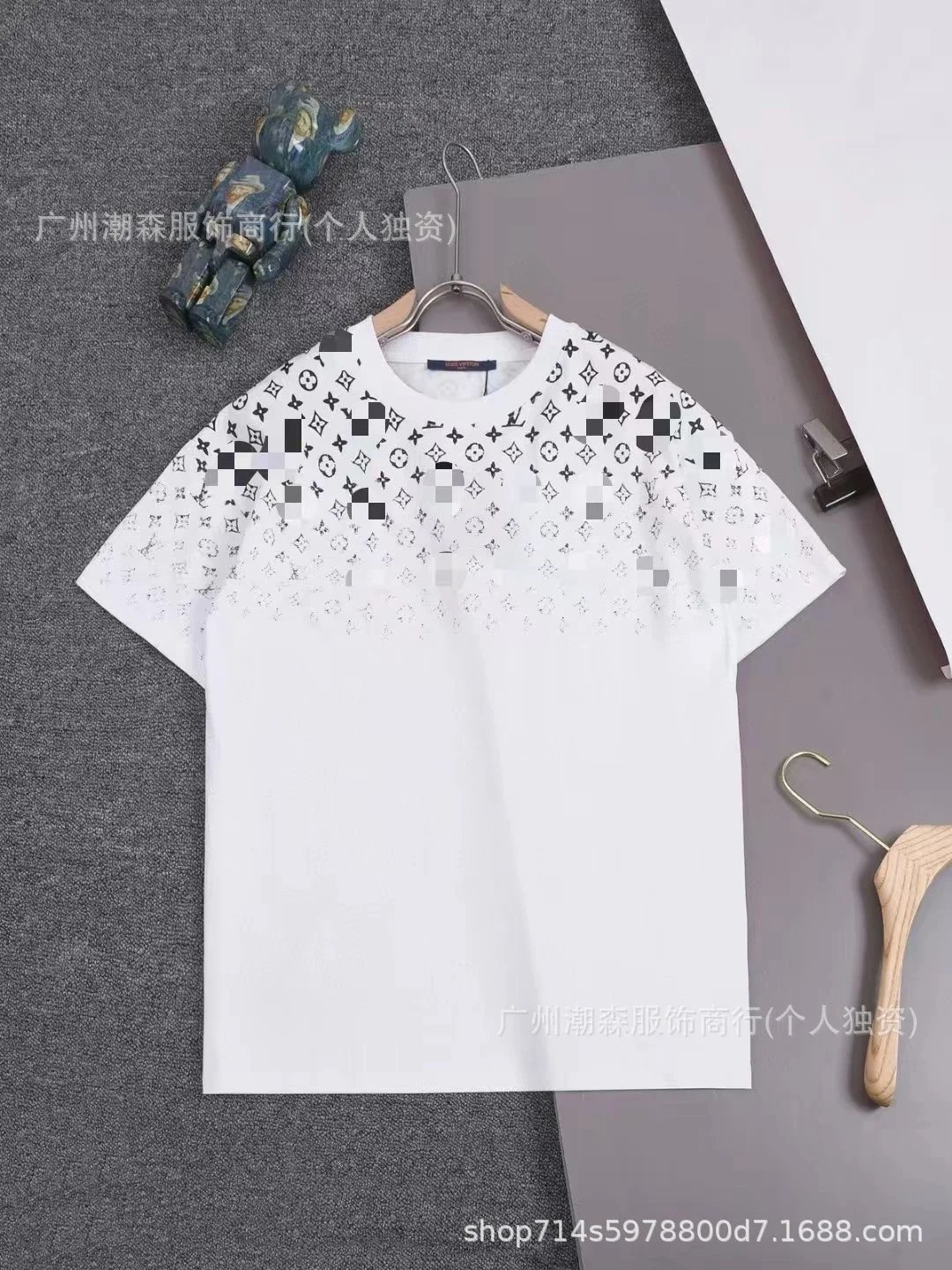 白色 白色