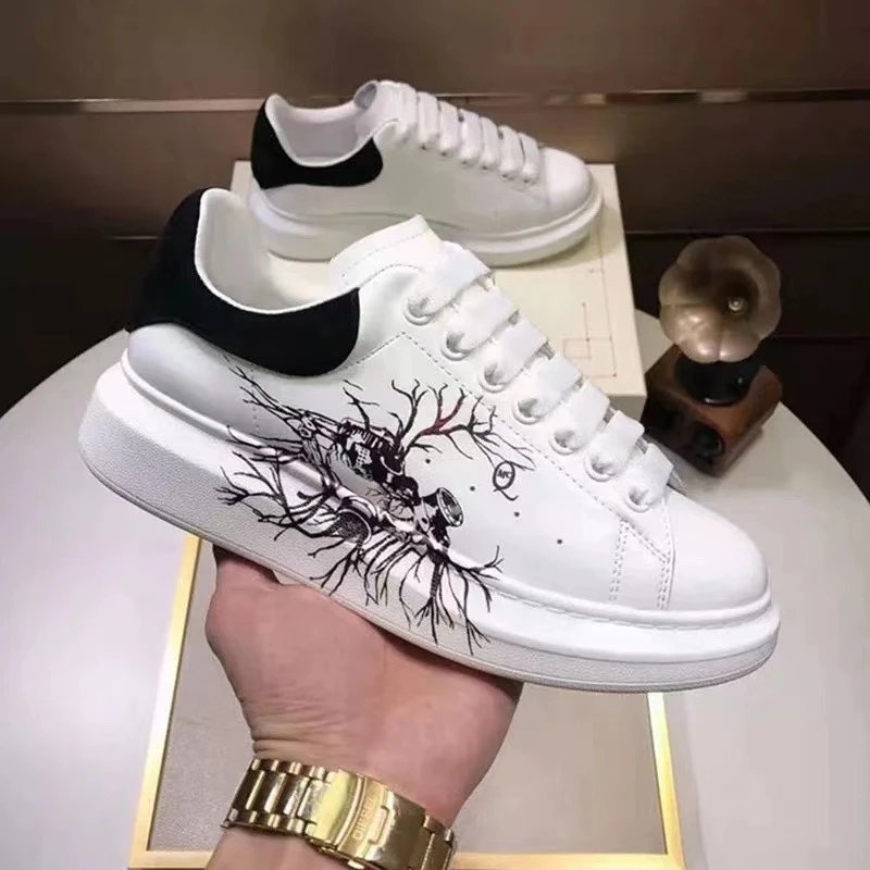 黑皮尾 树枝 黑皮尾 树枝