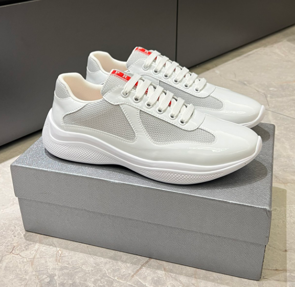 9 9