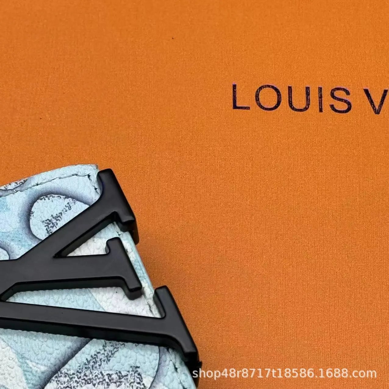 蓝水滴 黑扣 蓝水滴 黑扣