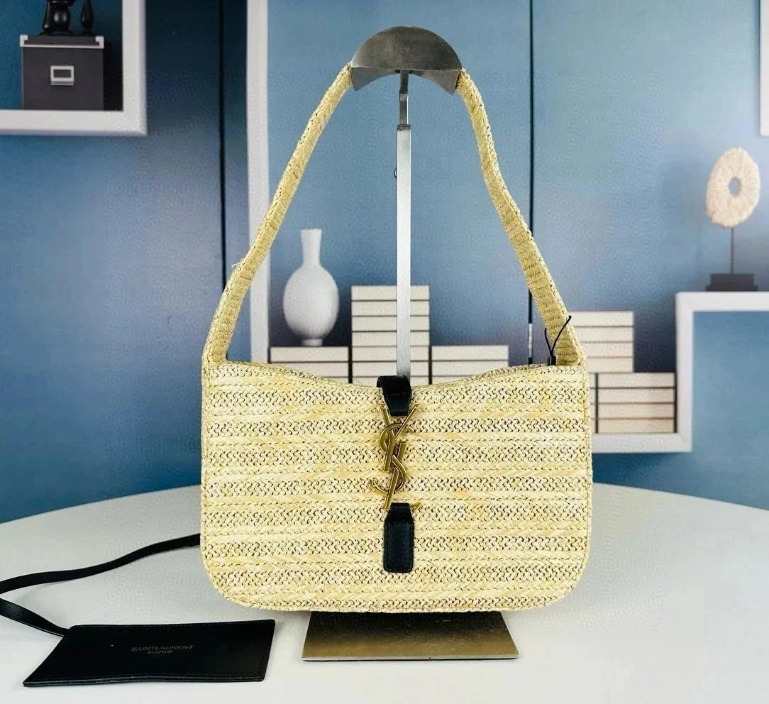 016 016