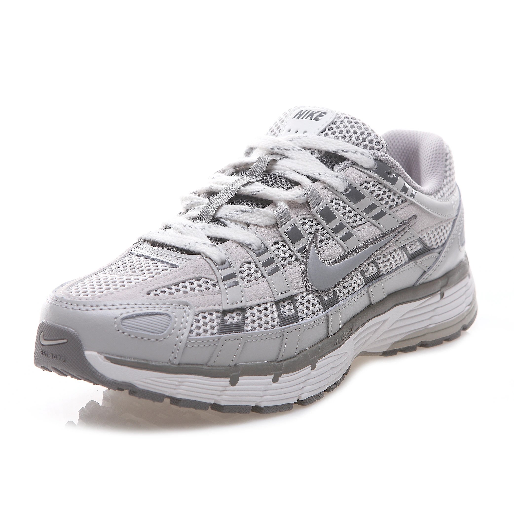 4 4
