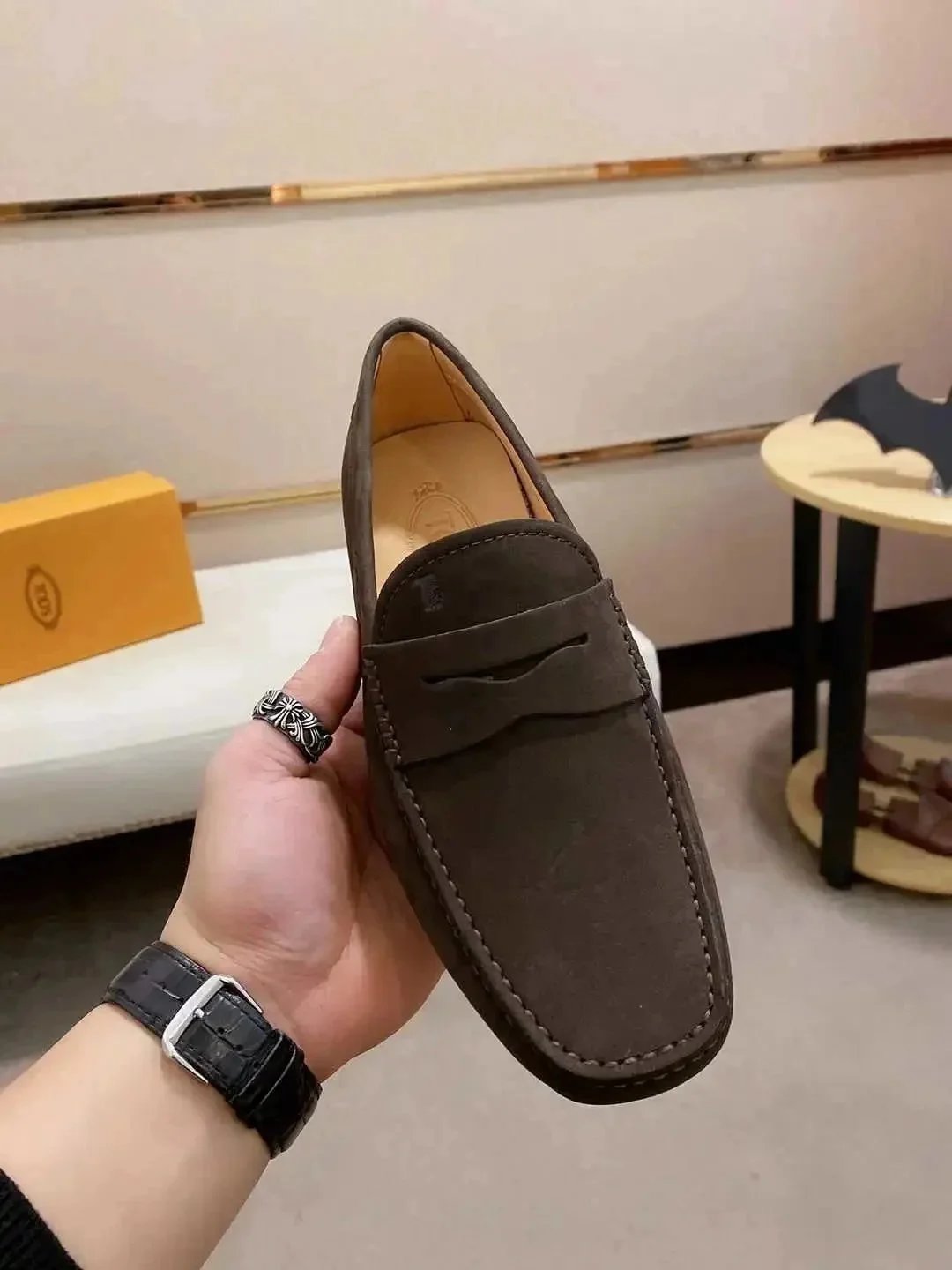 26 26