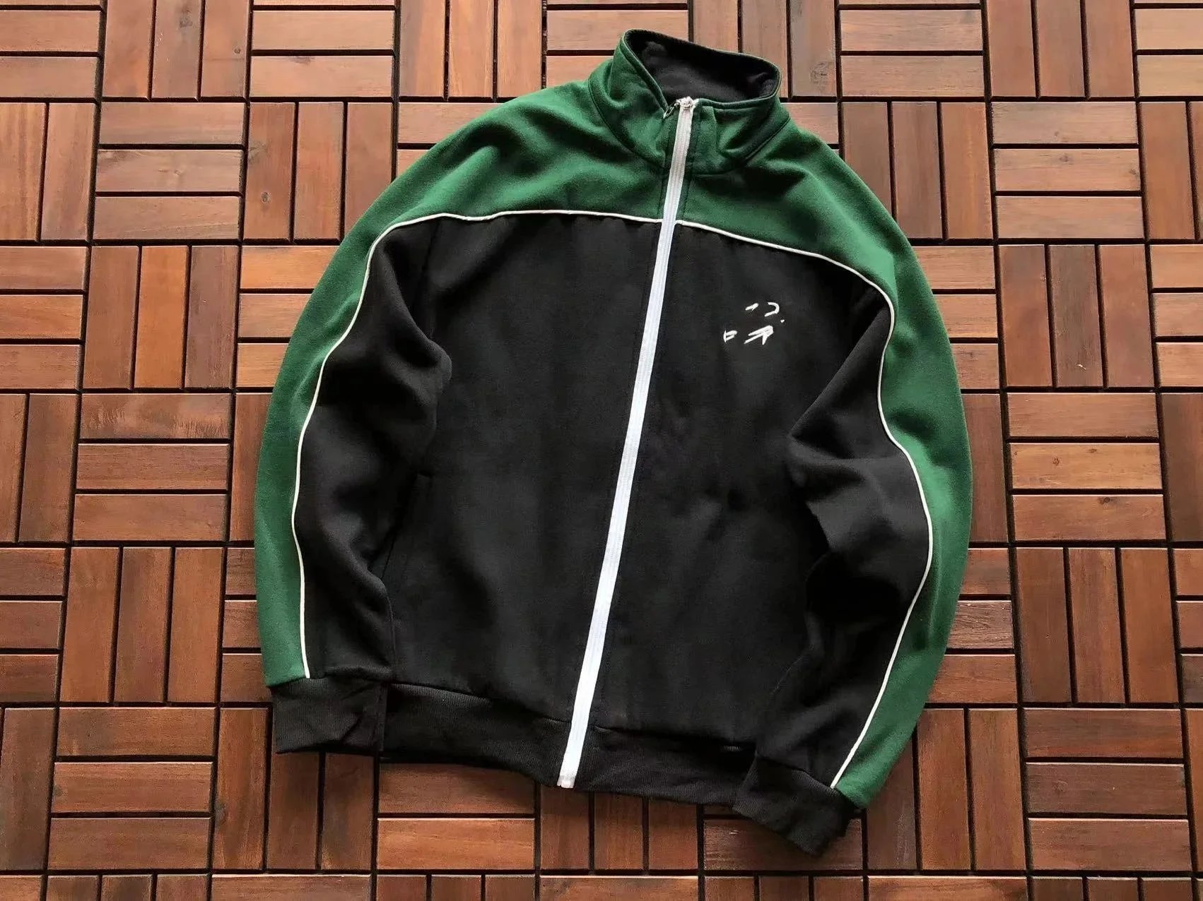 25 25