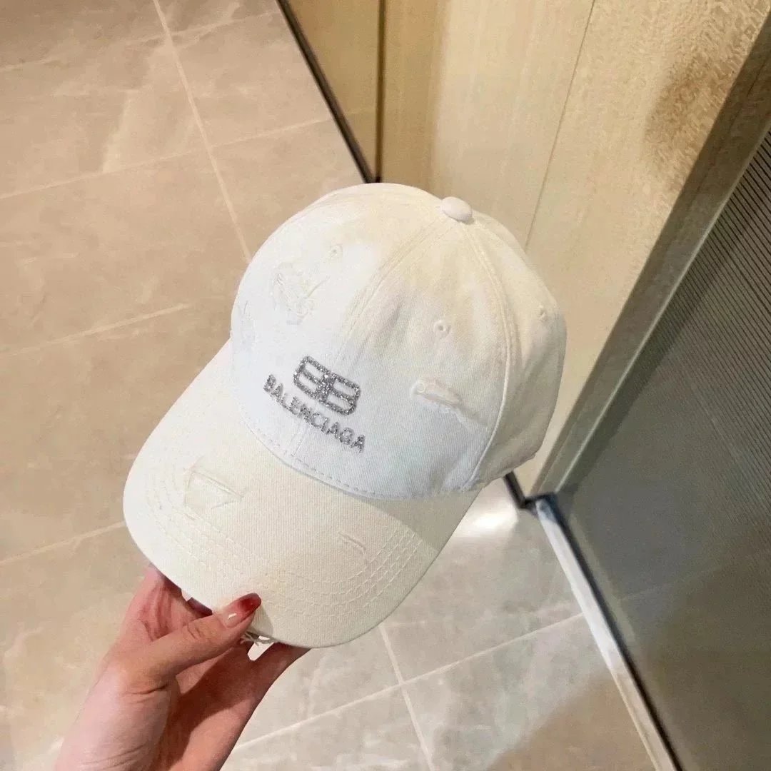 01 01