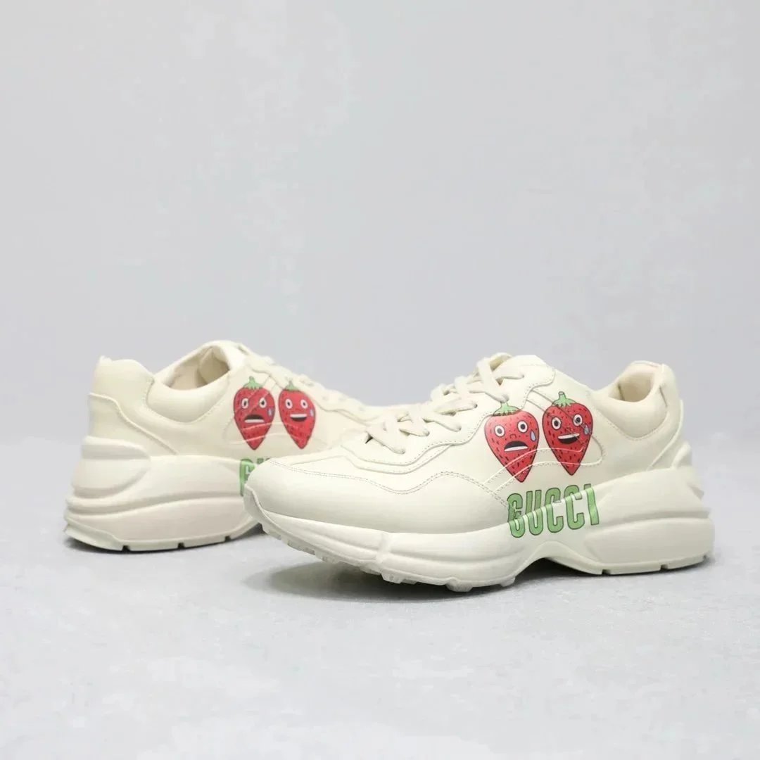 8 8
