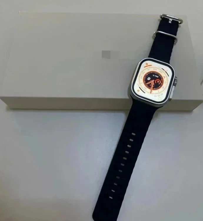 Wa*tch ultra (49mm)2022 orange strap Wa*tch ultra (49mm)2022 orange strap