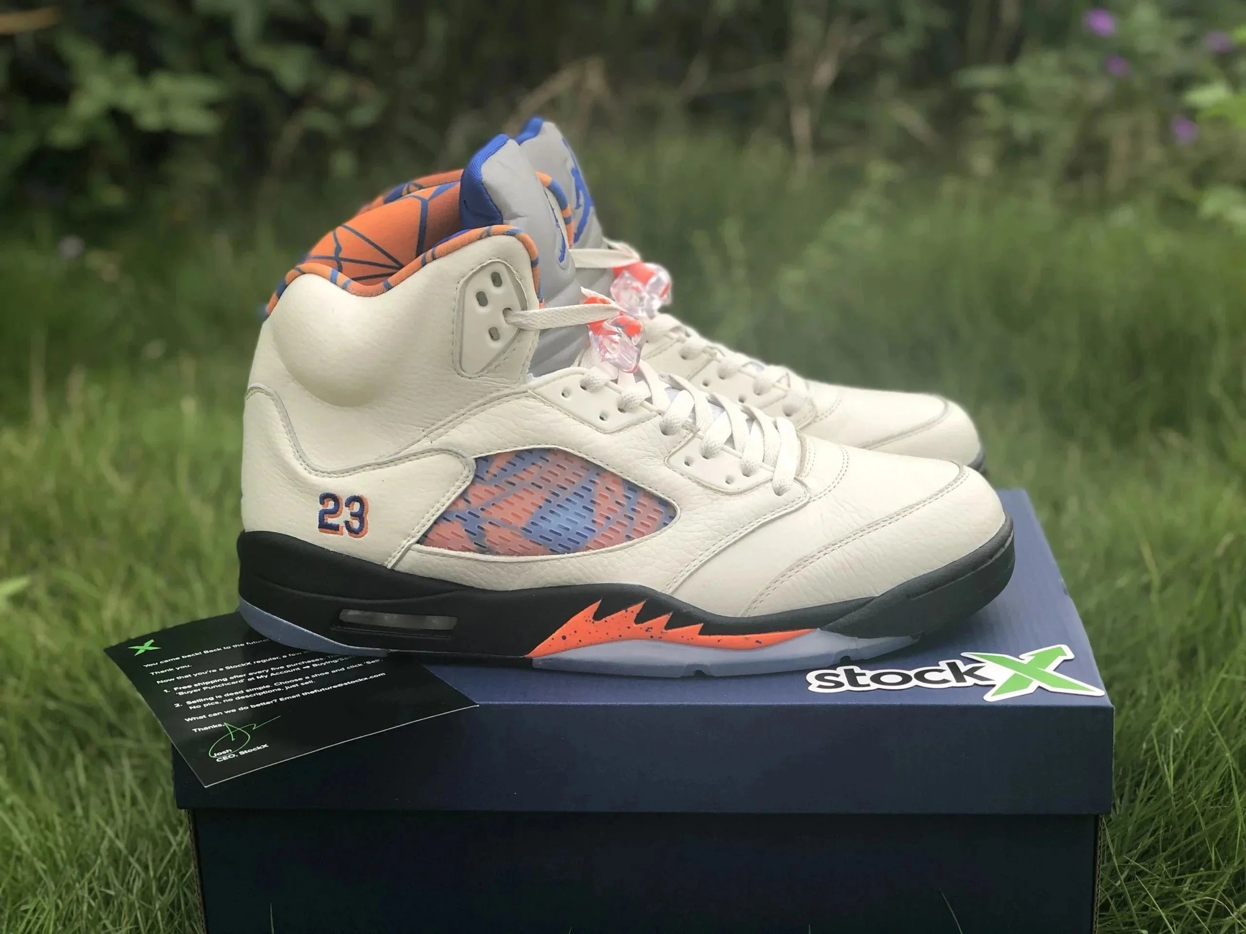 16 16