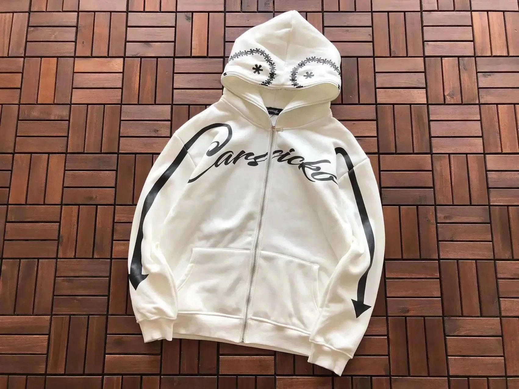 9 9