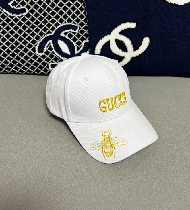 32 32
