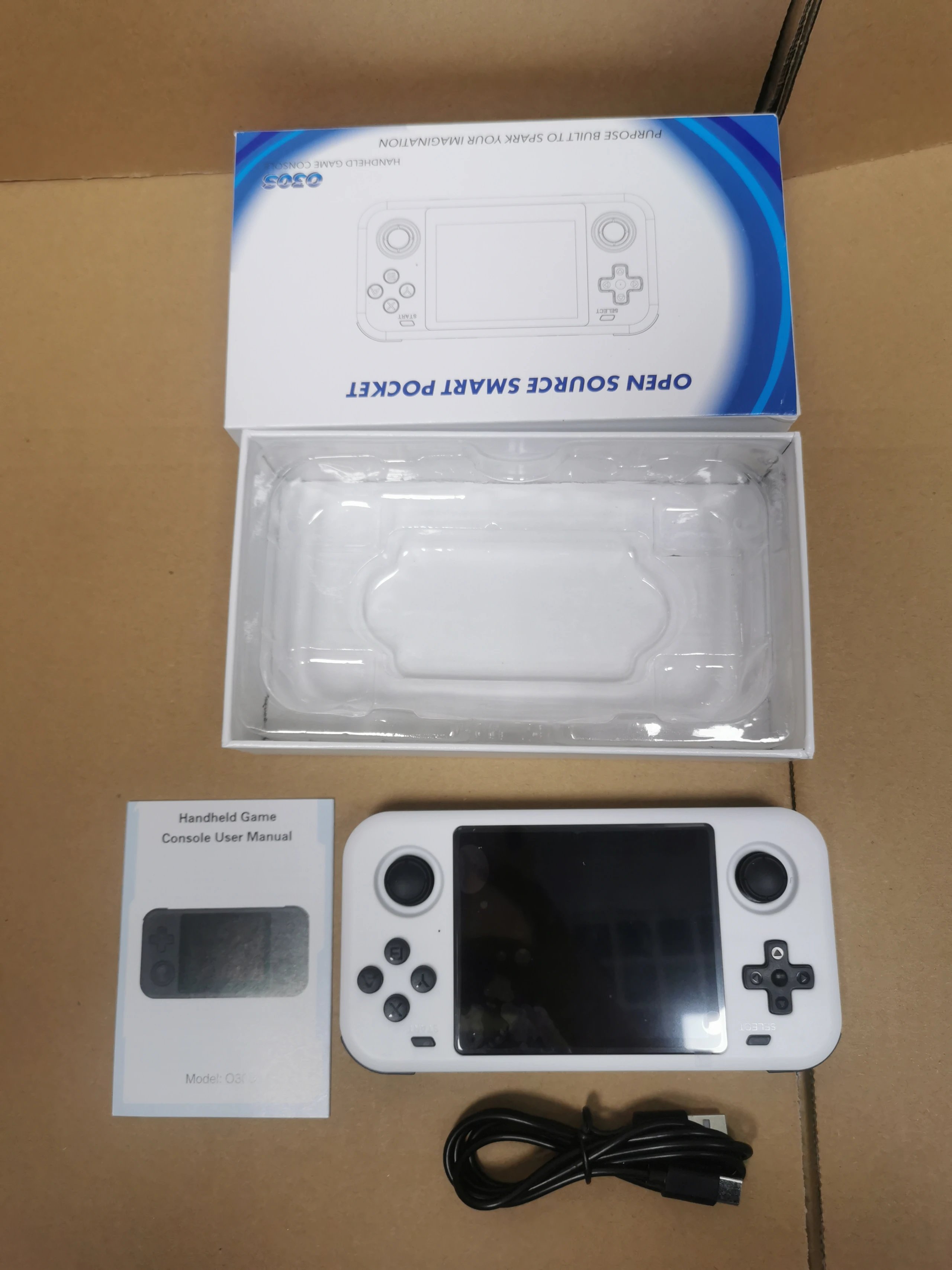 白色white 白色white