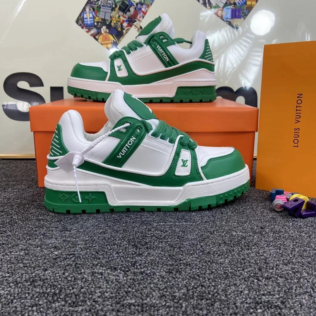 8 8