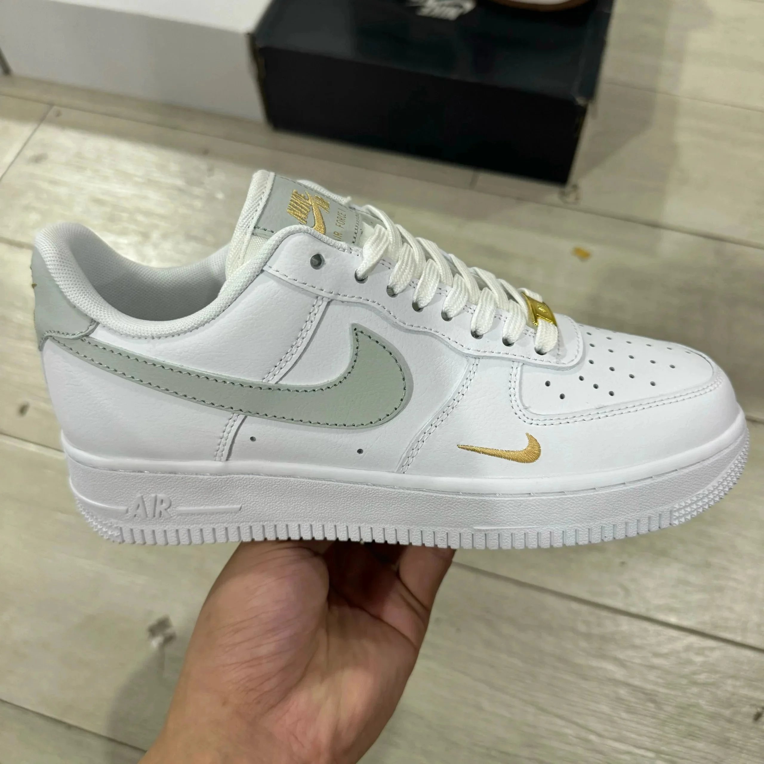 绿豆灰