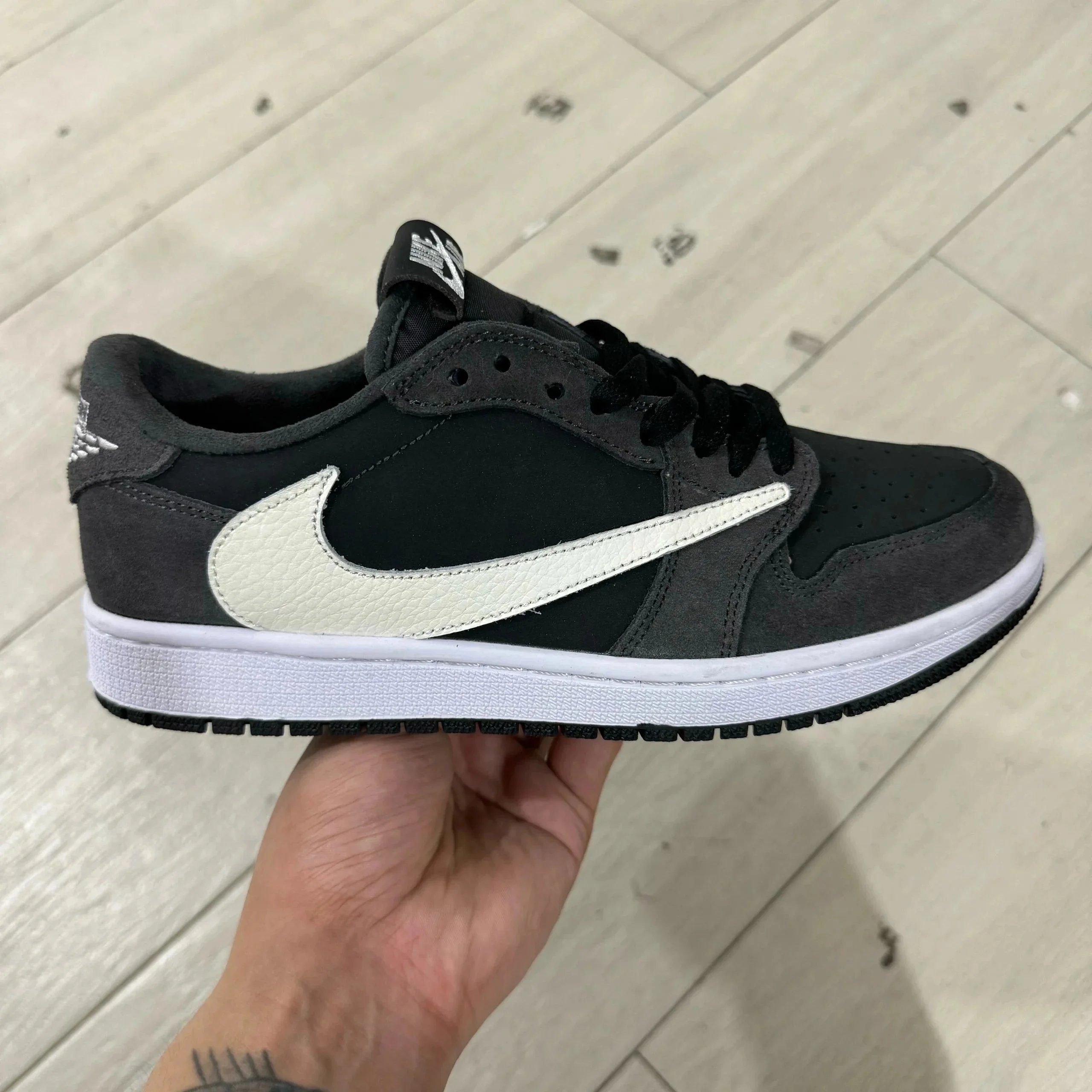 黑灰9.0
