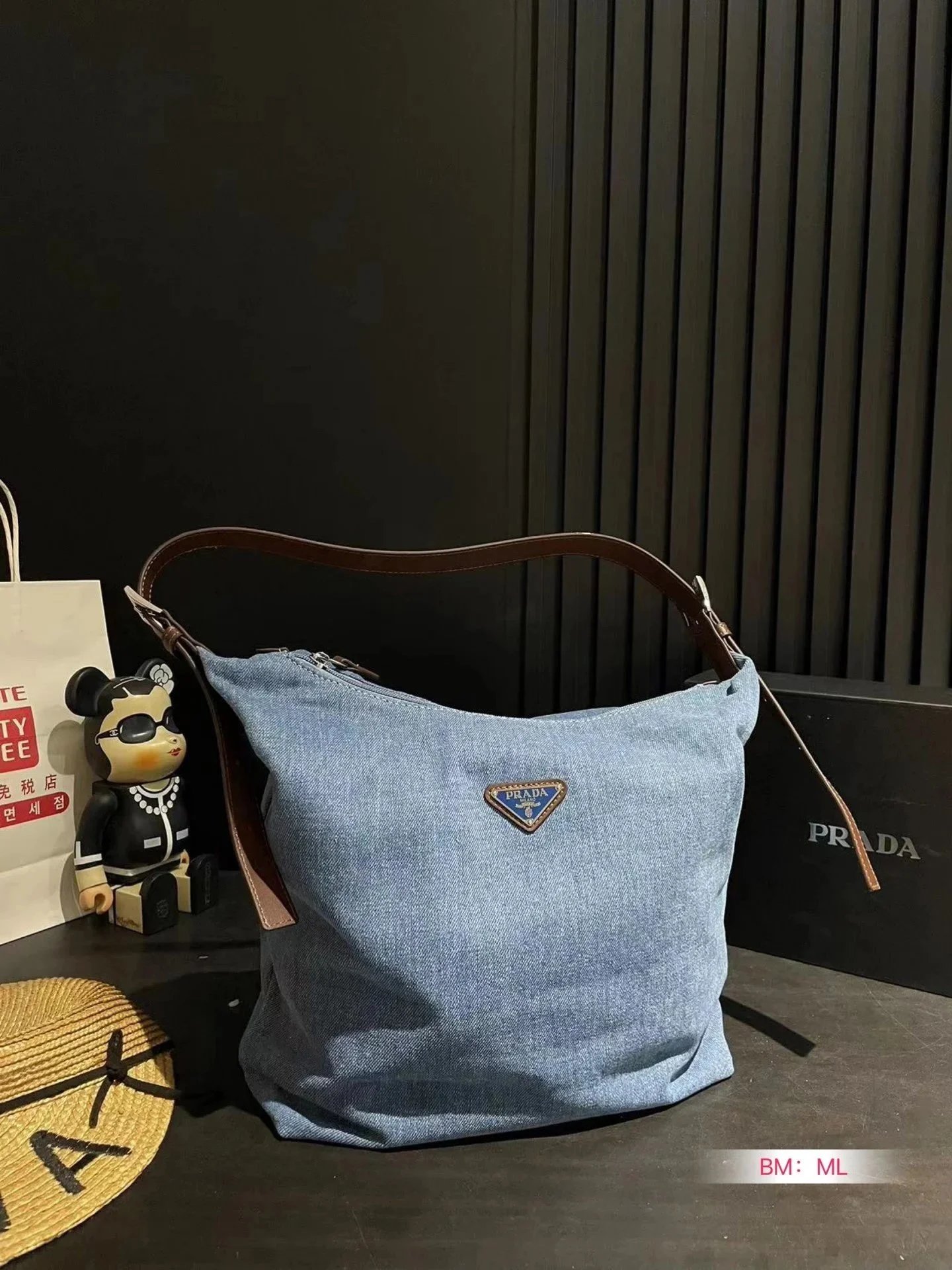 050304010-1(Size:30*31cm) 050304010-1(Size:30*31cm)