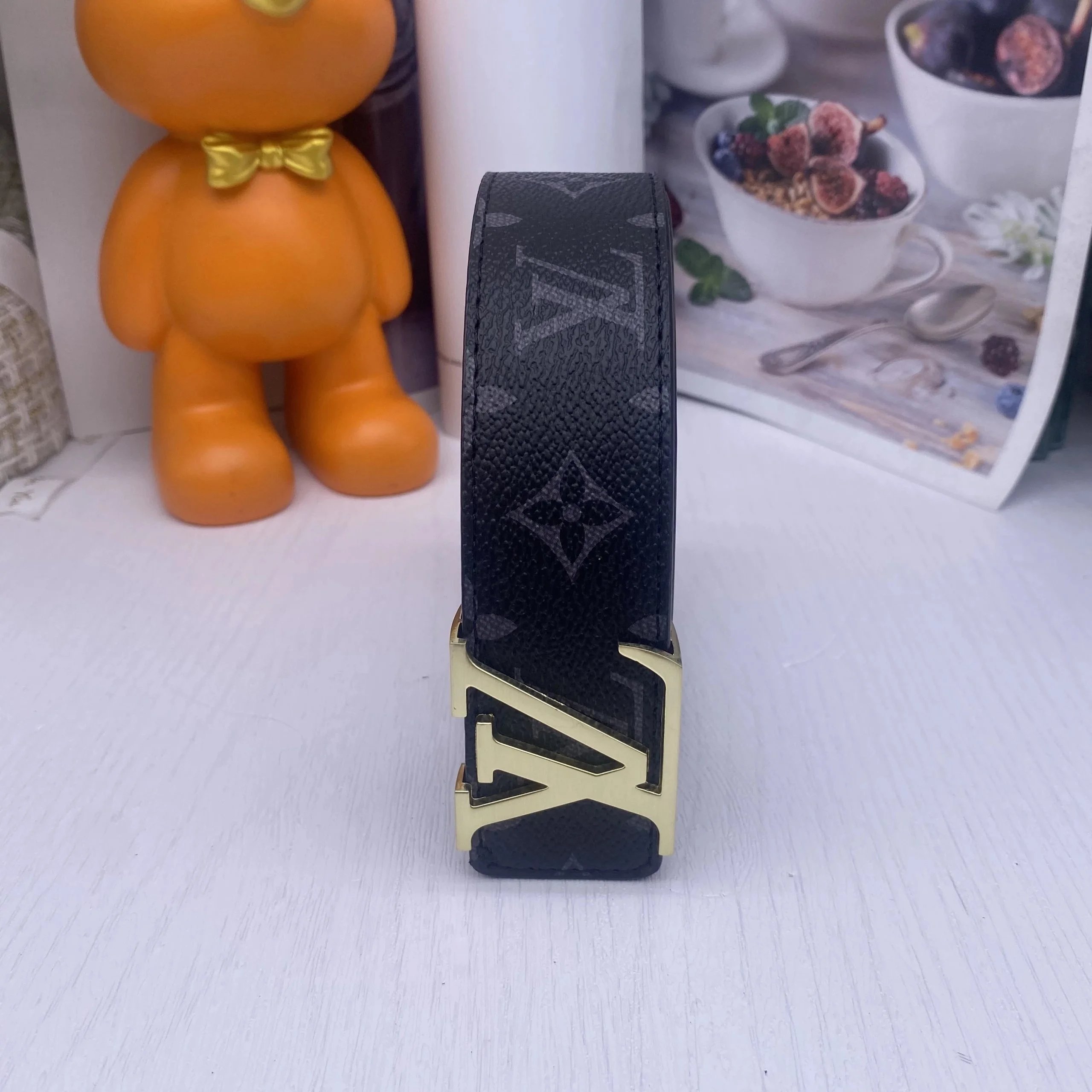 LV 28