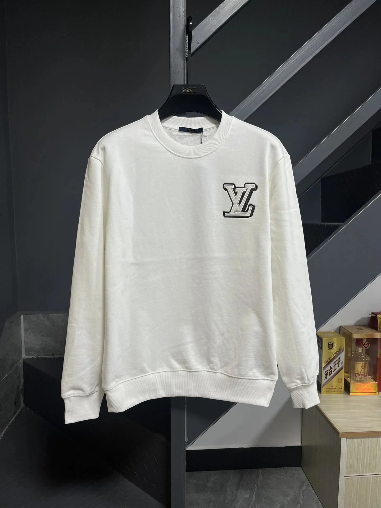 经典logo贴皮绣-白色