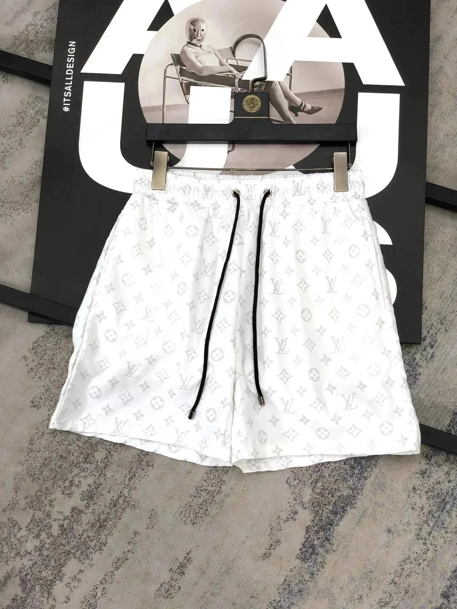 03.