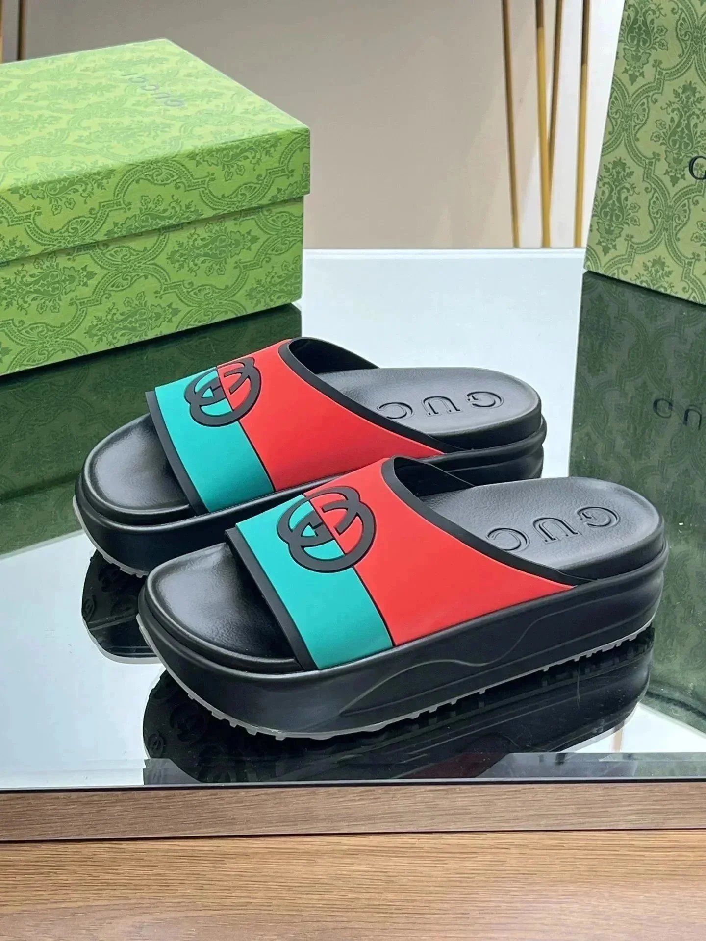 081203196 081203196
