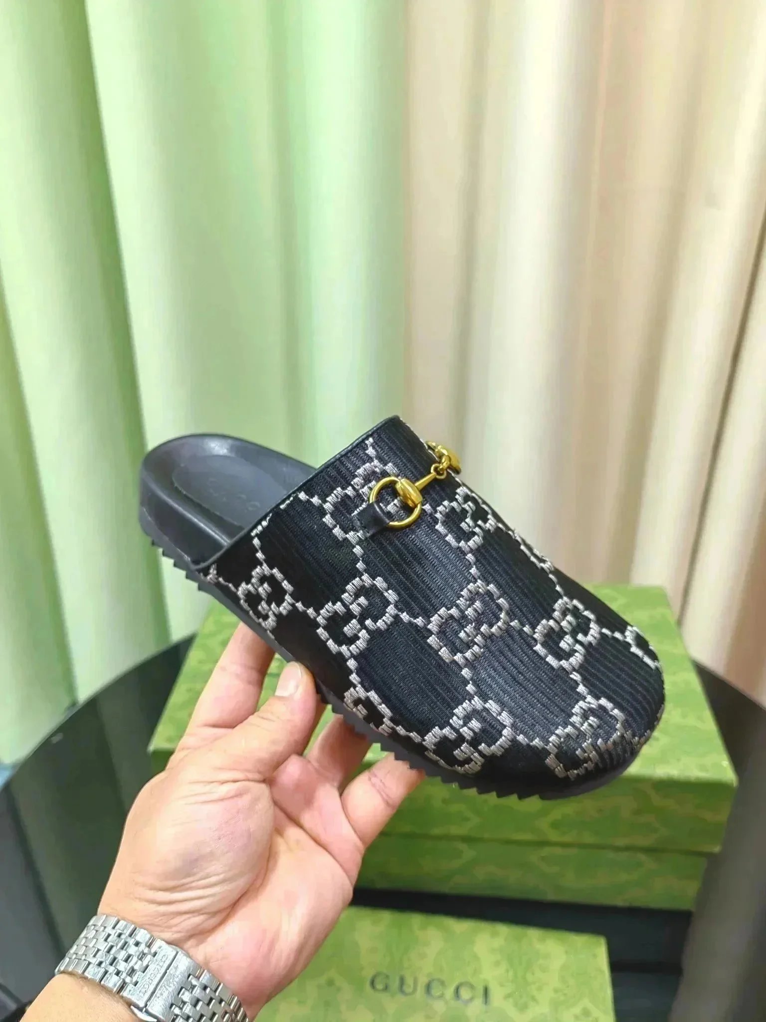 081203264 081203264