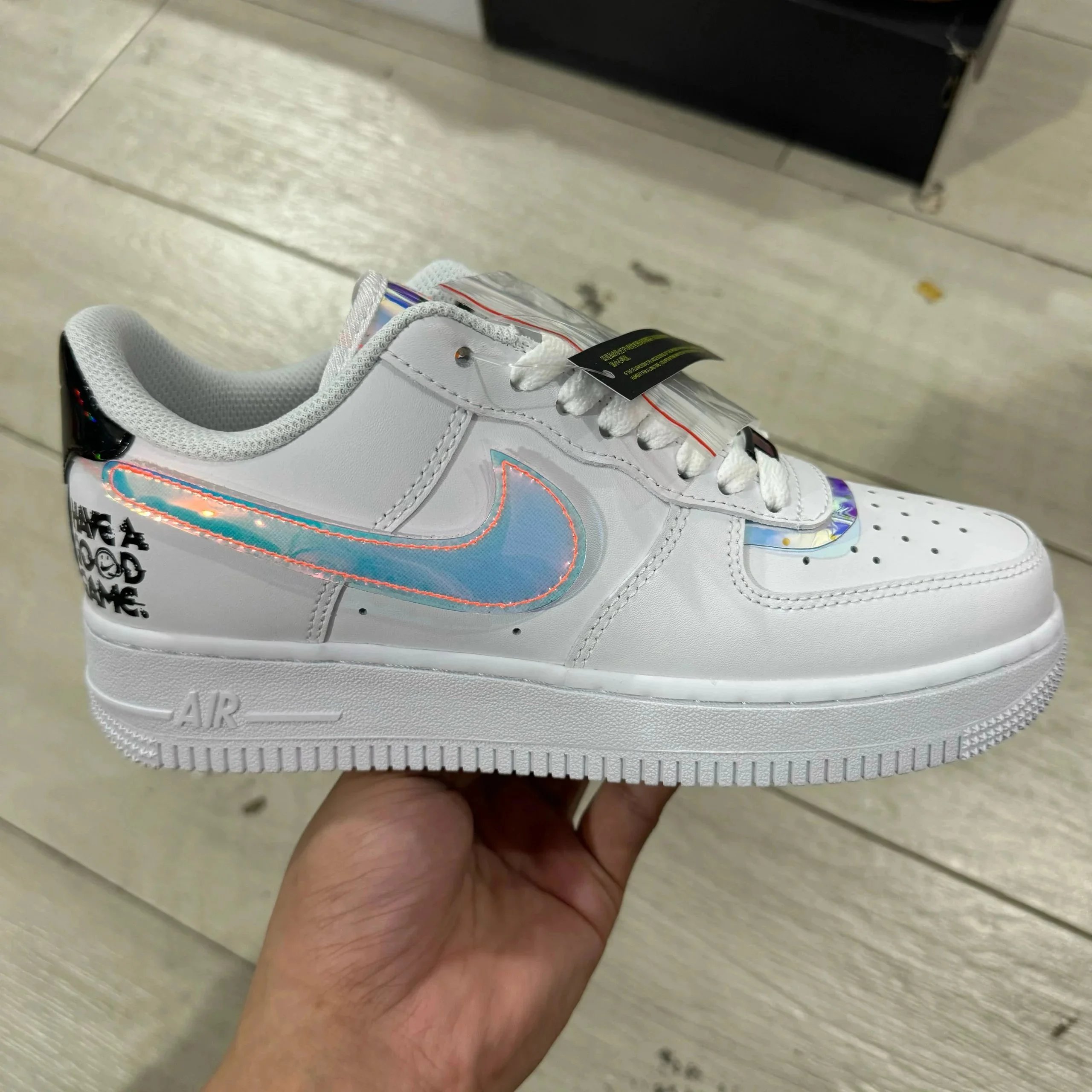 炫彩镭射