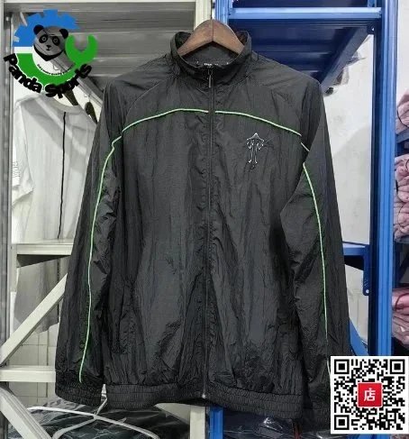 23黑色
