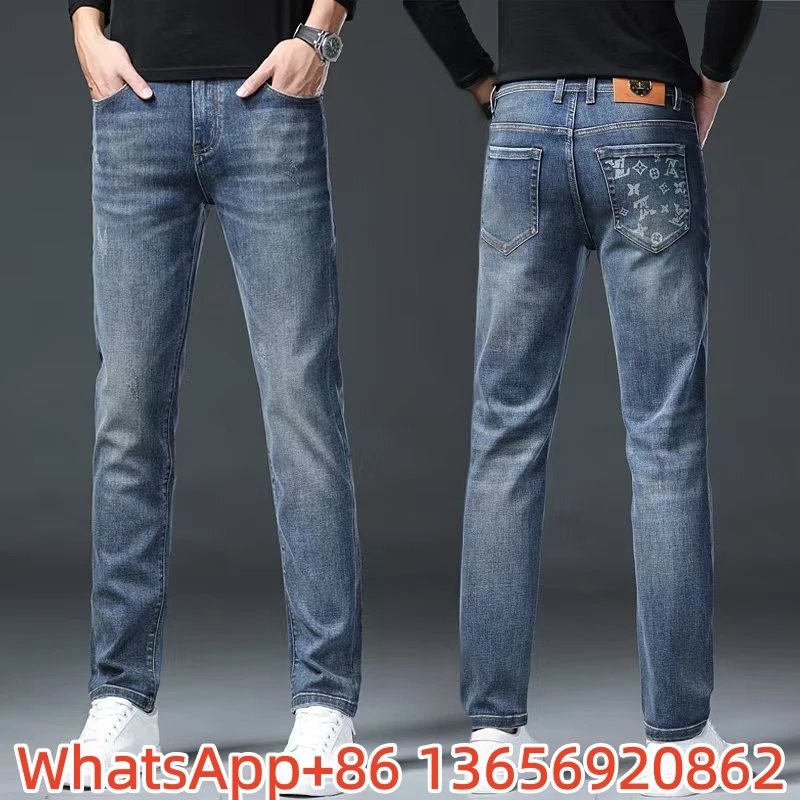 8649