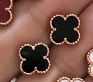 6 6