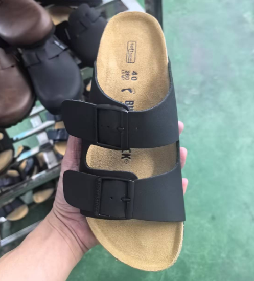 黑色/超纤贴皮 黑色/超纤贴皮
