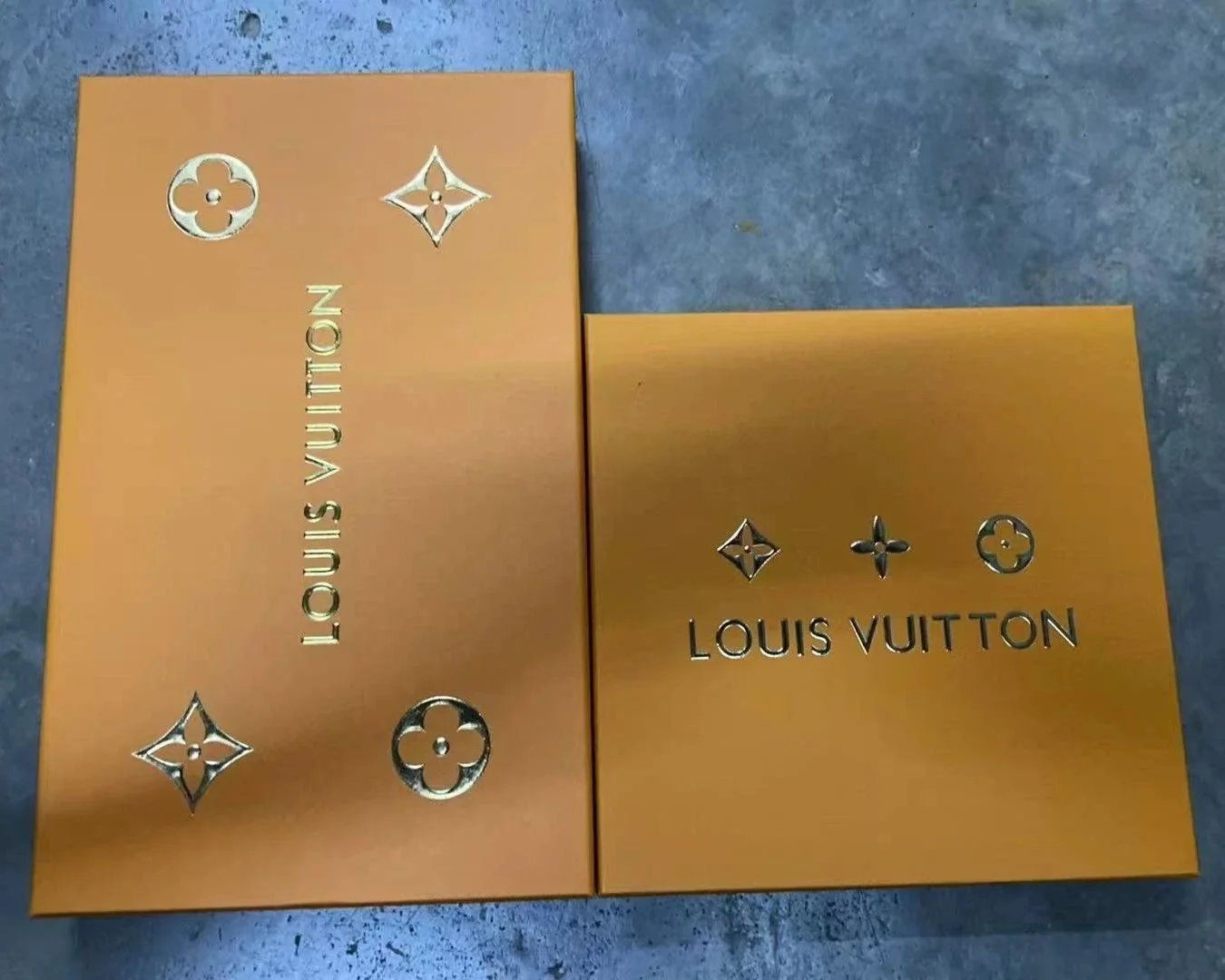 *正方形礼盒*（适用于单帽子）
