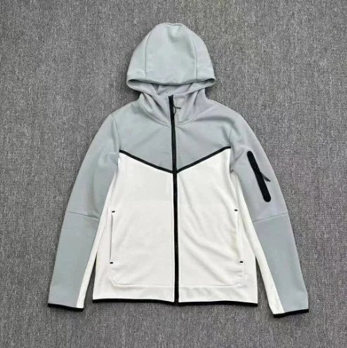 铁灰拼白