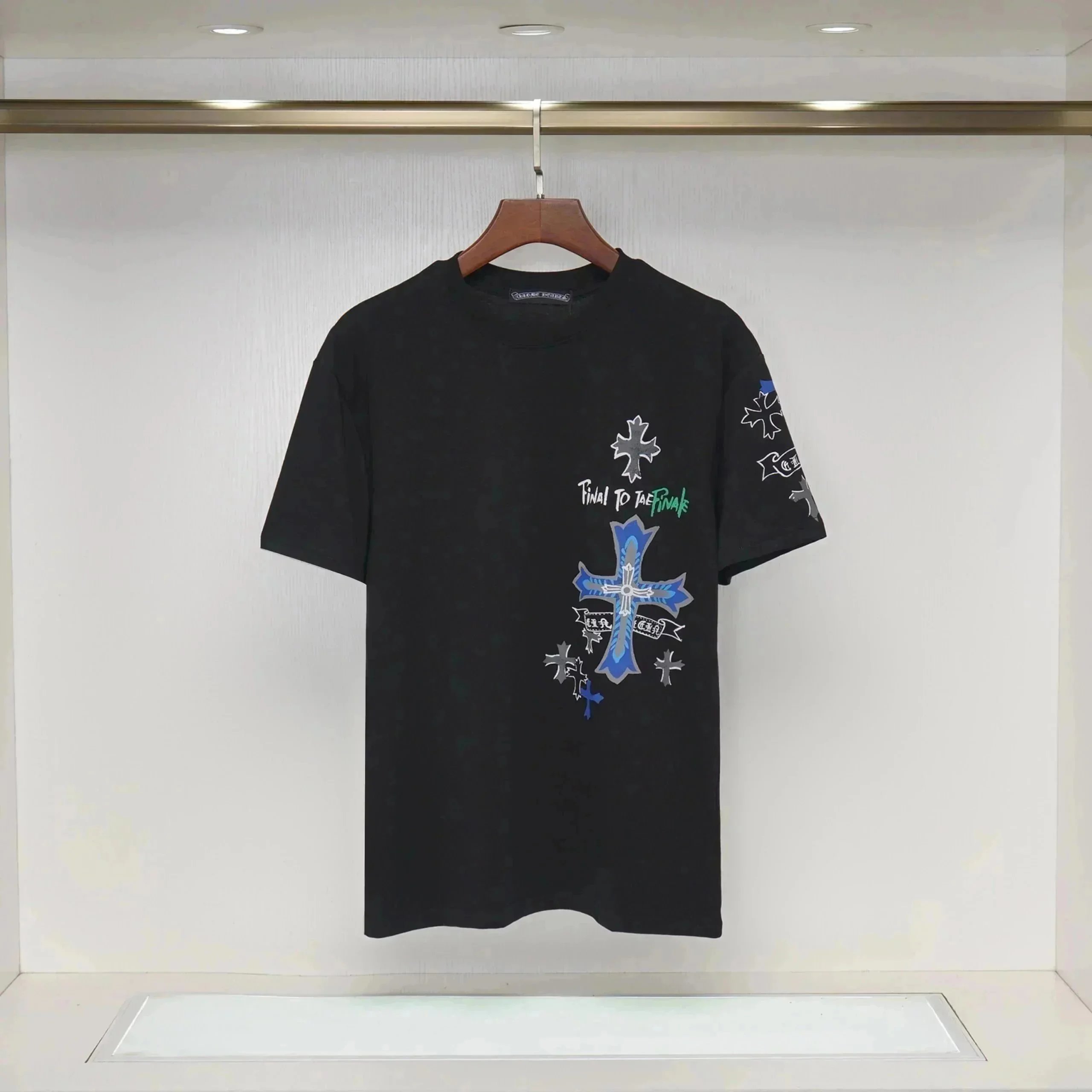 黑色十字架005