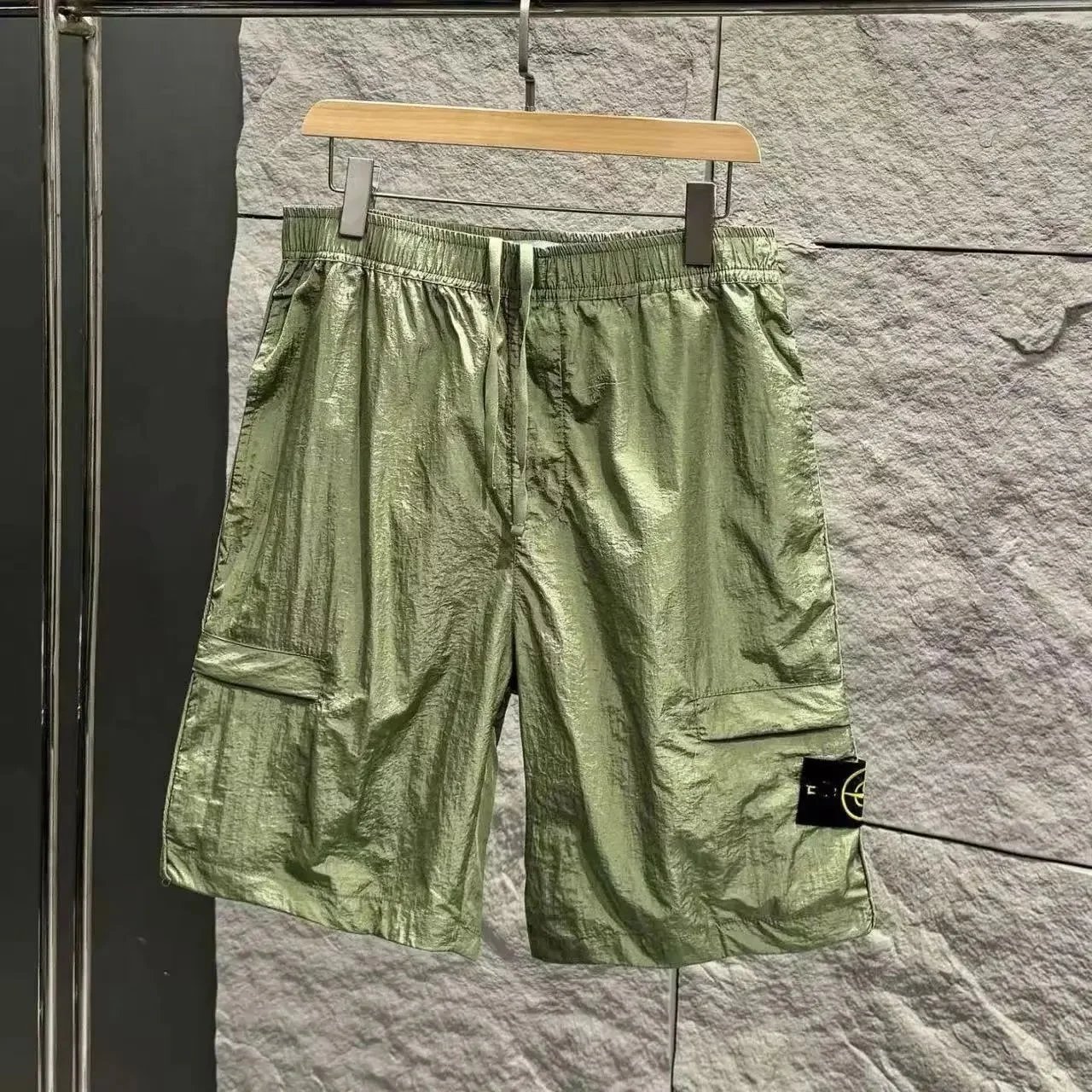 绿色