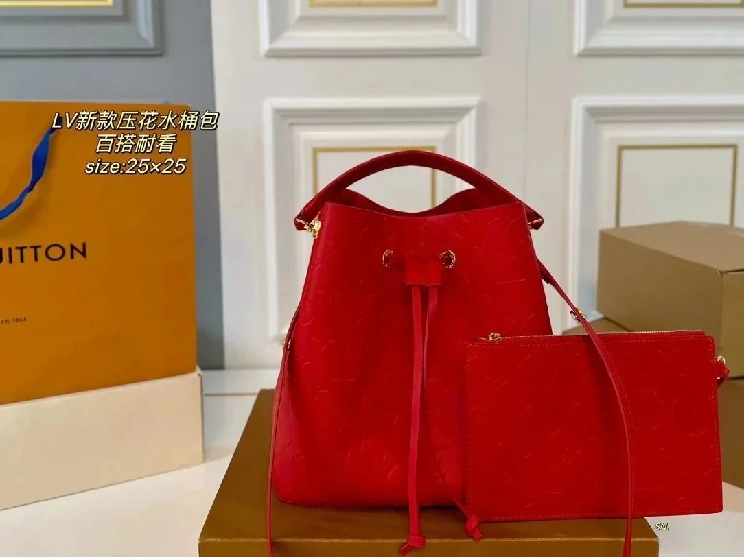 050301010-Red (Size: 25×25 cm) 050301010-Red (Size: 25×25 cm)
