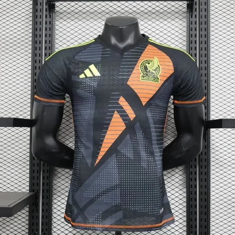 010934051 Mexican training kit